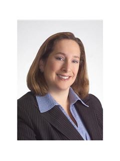 Robin F. Adams - RE/MAX Town & Country