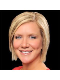 Stacy Newberry - RE/MAX Town & Country