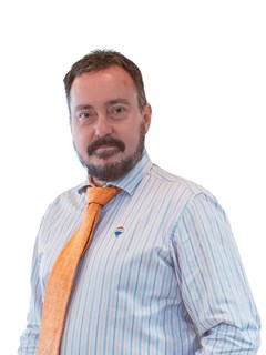 Assistent makelaar - Adolfo Mayor - RE/MAX SIENNA