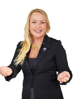 Makler - Praktikant/in - Doris Neumann - RE/MAX EXCLUSIVE