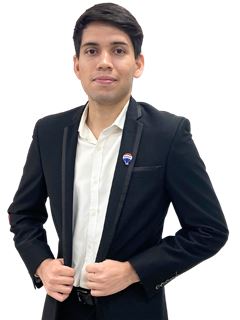 Assistent makelaar - Julio Medina - RE/MAX SIENNA