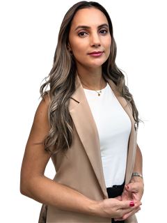 Cyntia Noguera Agente em Formação - Cyntia Noguera - RE/MAX ROYAL