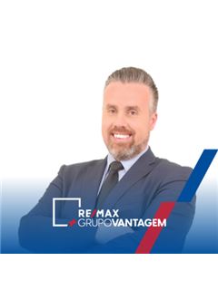 Kantooreigenaar - João Porto - Vantagem Central