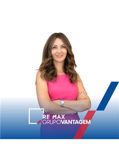 Marina Koniaeva - Vantagem Central