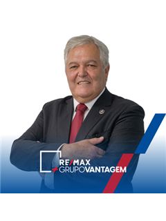 Luis Capela - Vantagem Central