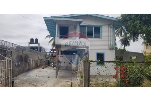 For Sale-House of Character-Guyana, Demerara-Mahaica, Turkeyen, Lot 41 Turkeyen, 4th street, Area F,, Georgetown-130002012-120