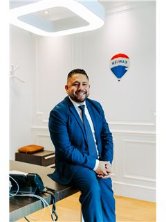 Associer - Jimmy Varas - RE/MAX Premium 