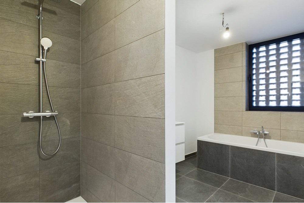 Semi-detached Maisonette - For Sale - Avelgem, Belgium - CAM02495G0-PR0049-STILL014.jpg - 210021026-497