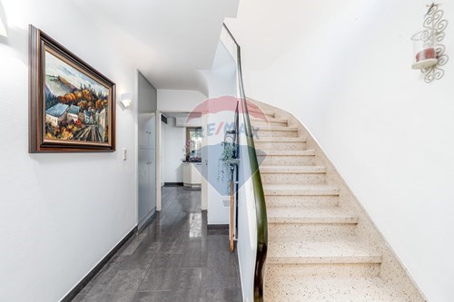 A vendre-Maison mitoyenne-Esch-Sur-Alzette-280341025-19