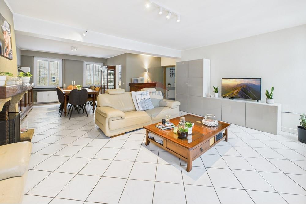 Appartement - A vendre - Esch-Sur-Sure - CAM04794G0-PR0043-STILL010.jpg - 280061008-75