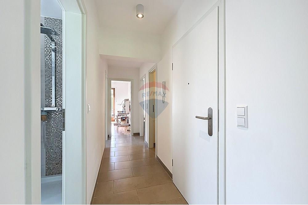 Appartement - A vendre - Mamer - Corridor.jpg - 280371001-37