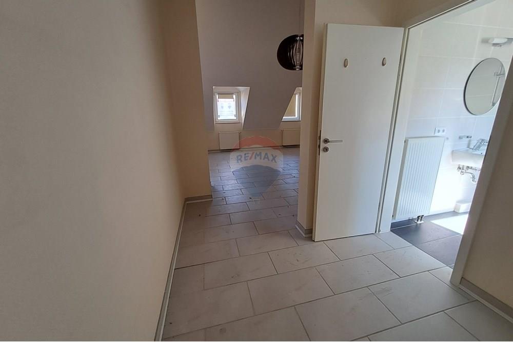 Appartement - A vendre - zFOREIGN PROPERTIES - WhatsApp Image 2025-03-19 at 13.15.22 (4).jpeg - 280191011-358