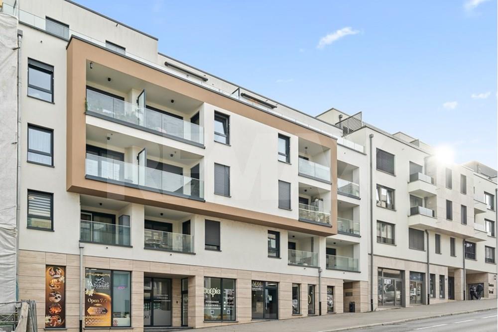 Apartment/Flat - For Sale - Luxembourg - DSC03983.jpg - 280221045-60