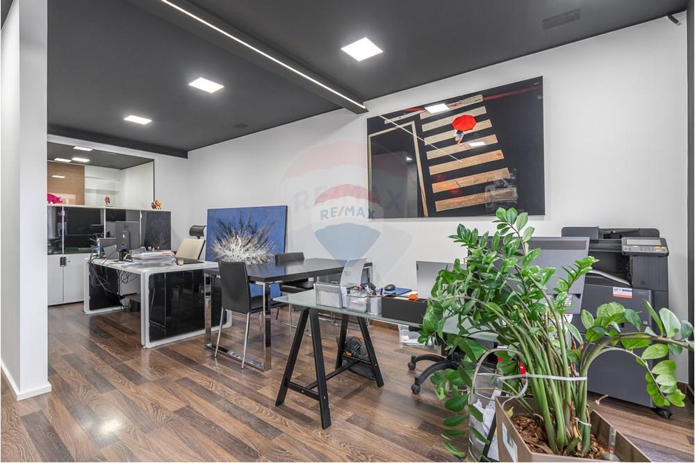 Whole apartment building - For Sale - Differdange - _DSC0183-HDR.jpg - 280061185-2