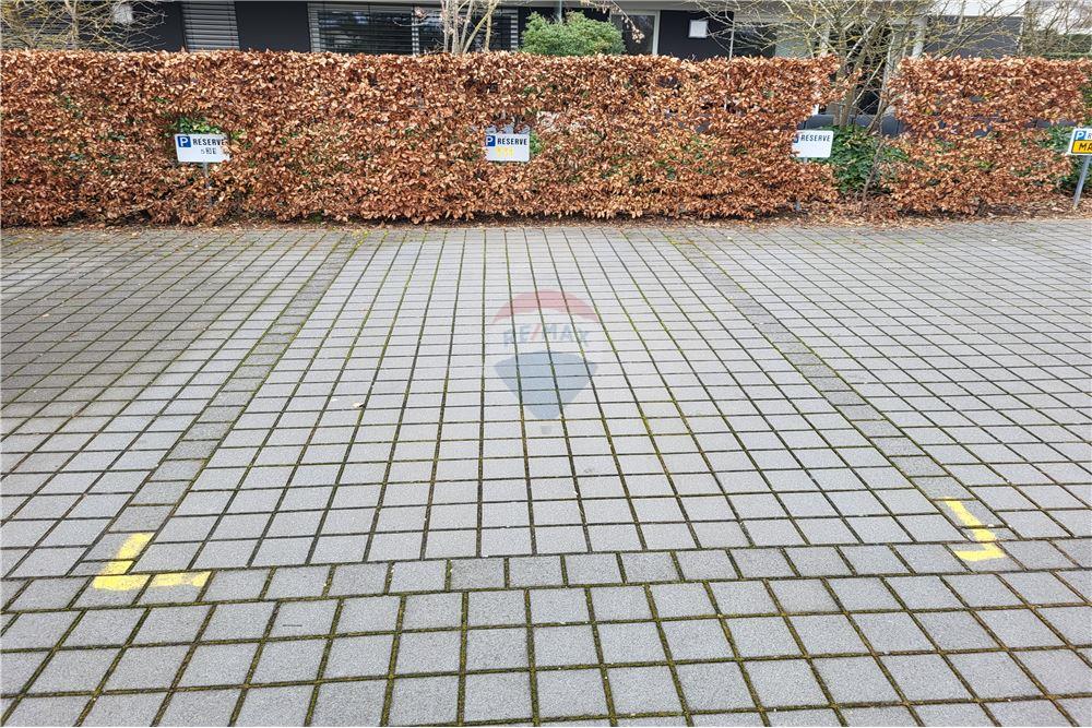 Parking Space - For Sale - Mondorf-les-Bains - RE/MAX Emplacement extérieur à vendre  - 280071119-1