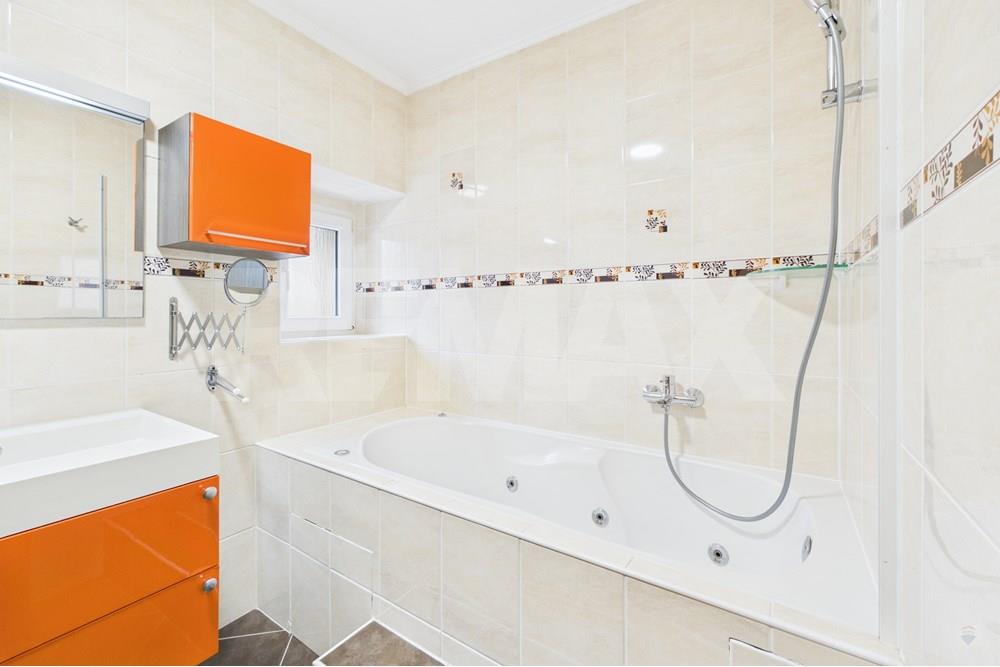 Maison jumelée - A vendre - Medernach - CAM01588G0-PR0088-STILL027.jpg - Salle de bains - 280071082-84