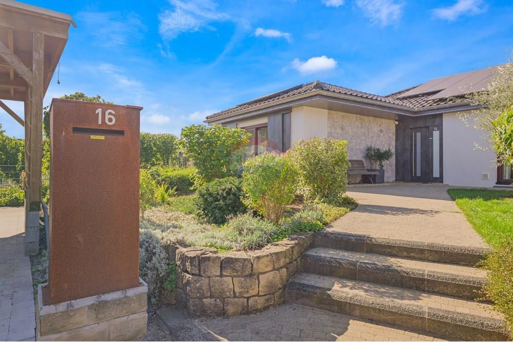 Maison - A vendre - Crauthem - 6-web-or-mls-P1486070.jpg - 280221031-179