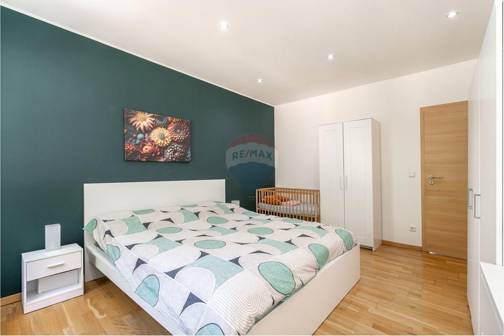 Detached house/villa - For Sale - Niederkorn - DSC0424.jpg - 280061004-97