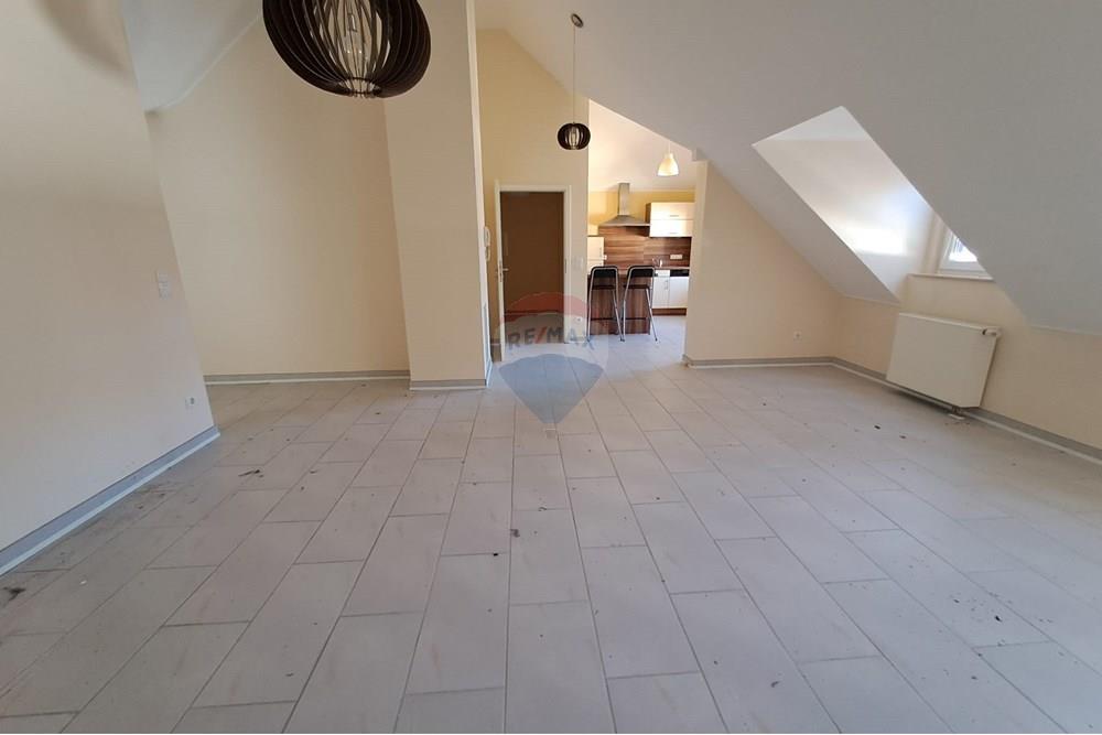 Appartement - A vendre - zFOREIGN PROPERTIES - WhatsApp Image 2025-03-19 at 13.15.22 (2).jpeg - 280191011-358