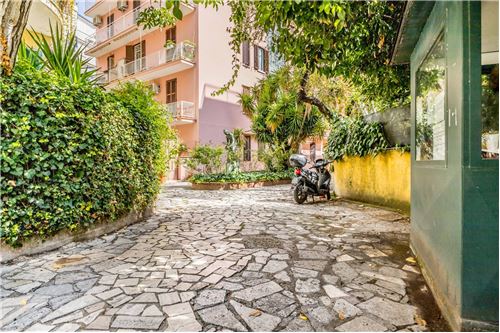 Residential - Condo/Apartment - Rome - Italy - 21901053-1250 , RE/MAX ...