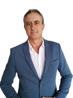 Илиян Йорданов Iliyan Yordanov - Агент на недвижими имоти в RE/MAX Home