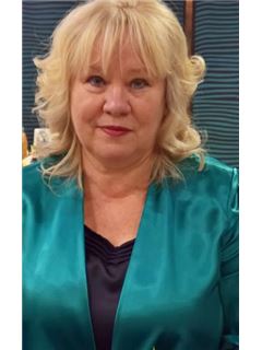 Таня Йорданова Tanya Yordanova - Makelaar bij: RE/MAX Family