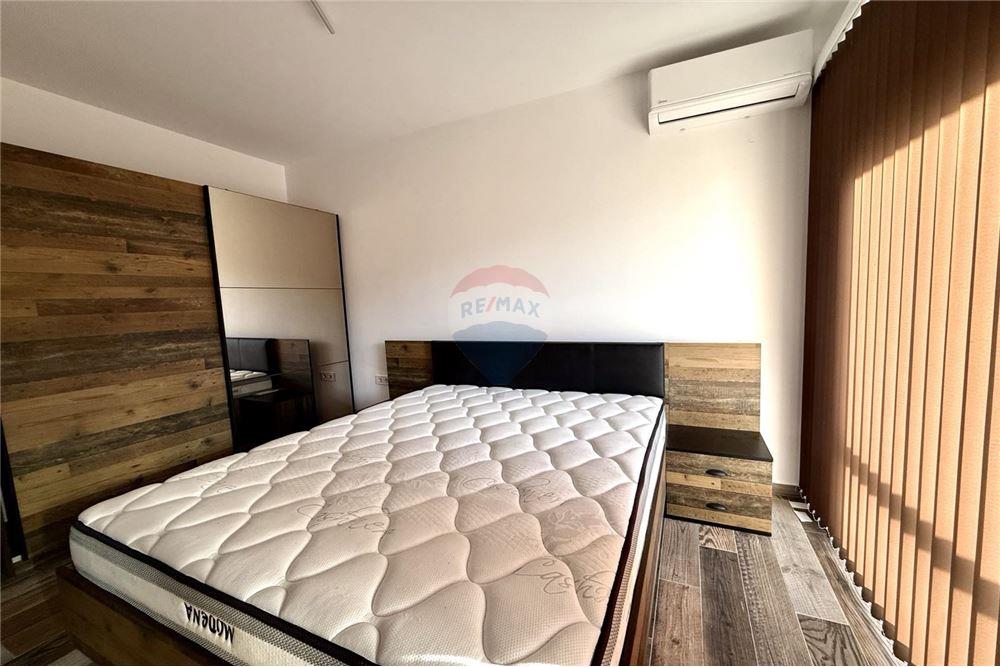 Апартамент - За продажба - гр. Балчик, Област Добрич, България - Втора спалня с излаз към открита обща тераса /запад/ - Спалня - 360321025-235