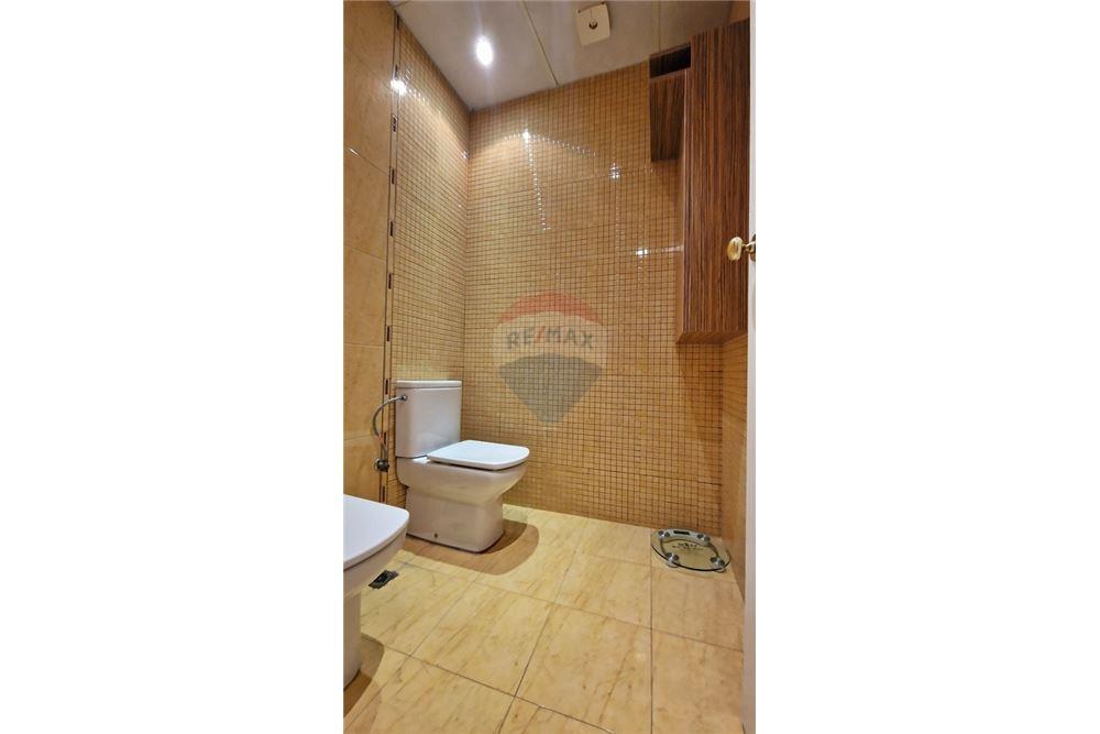 Апартамент - За продажба - гр. Пловдив, Област Пловдив, България - ТОАЛЕТНА - 360261007-211