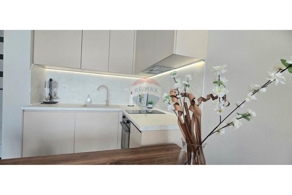 Condo/Apartment - For Rent/Lease - Varna, Varna, Bulgaria - viber_изображение_2025-03-04_14-02-08-849.jpg - Living Room - 360511004-159