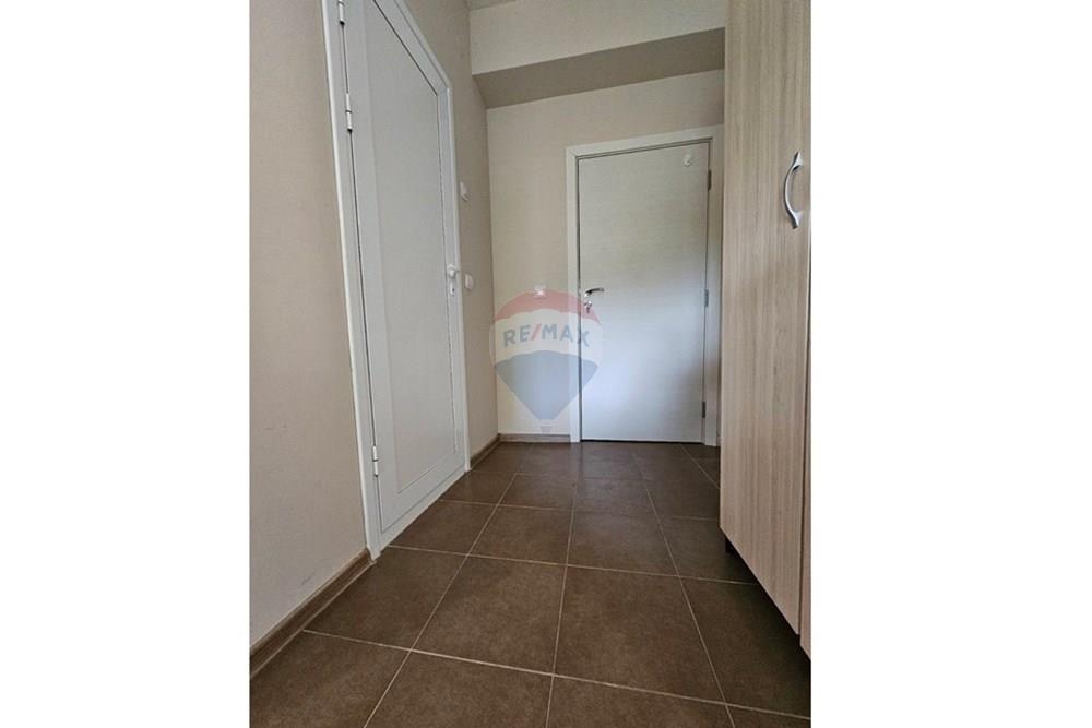 Студио/Ателие - Под наем - гр. Варна, Област Варна, България - viber_изображение_2025-10-07_15-17-02-486.jpg - 360511013-73