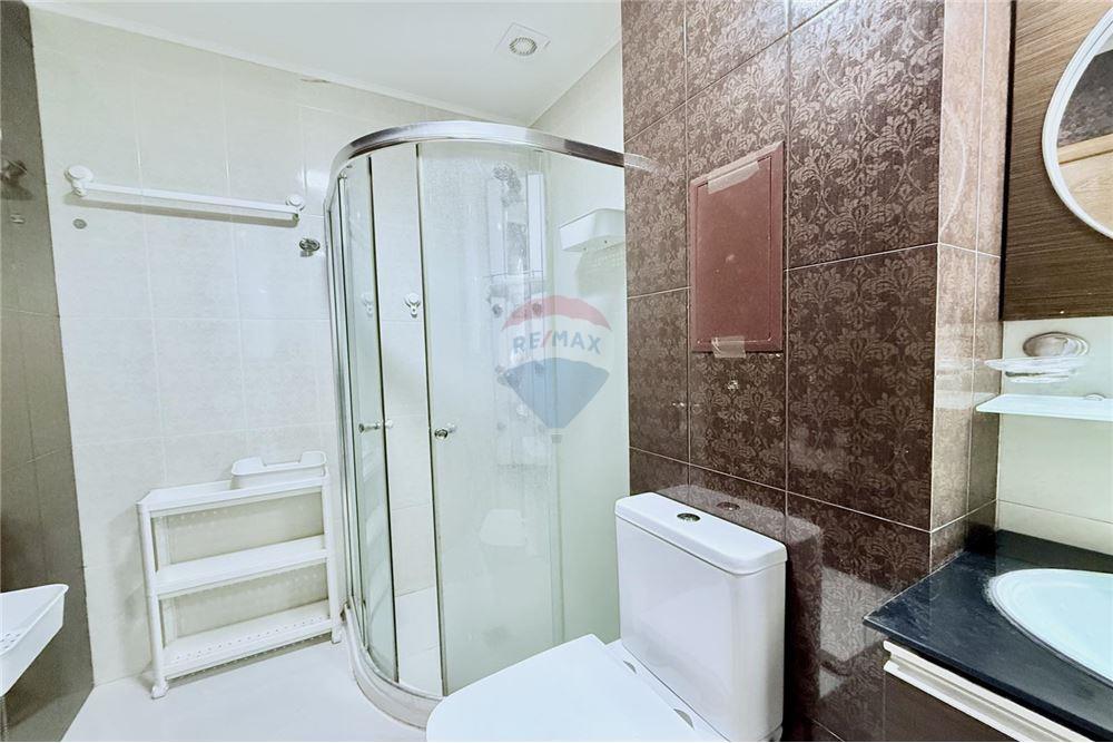 Апартамент - Под наем - к.к. Чайка, Област Варна, България - Баня и тоалет в едно помещение - Баня - 360321025-242