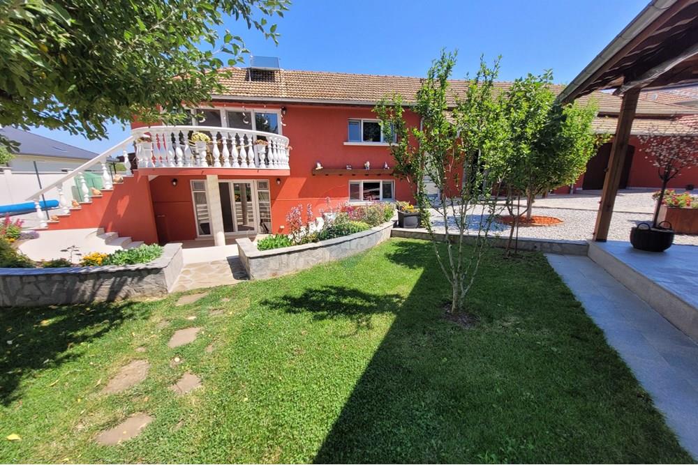 Селска къща - За продажба - с. Поликраище, Област Велико Търново, България - 20250604_111217.jpg - 360431001-496