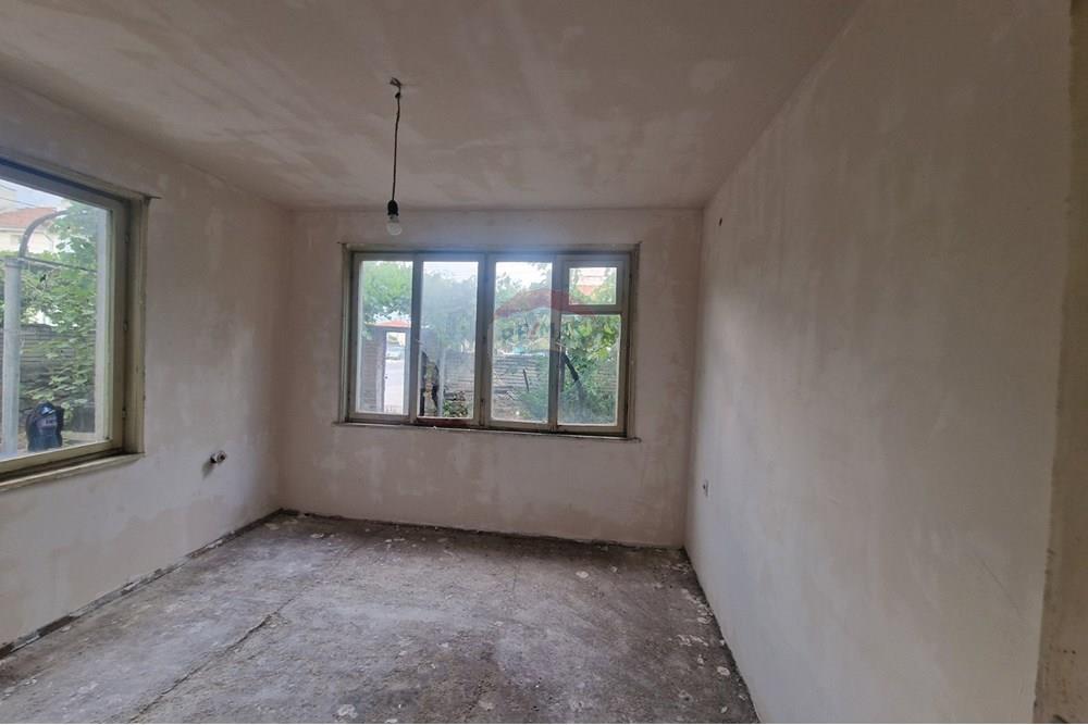 乡村住宅 - 待售 - с. Царимир, Област Пловдив, България - viber_image_2025-08-12_09-10-24-429.jpg - 360561013-10