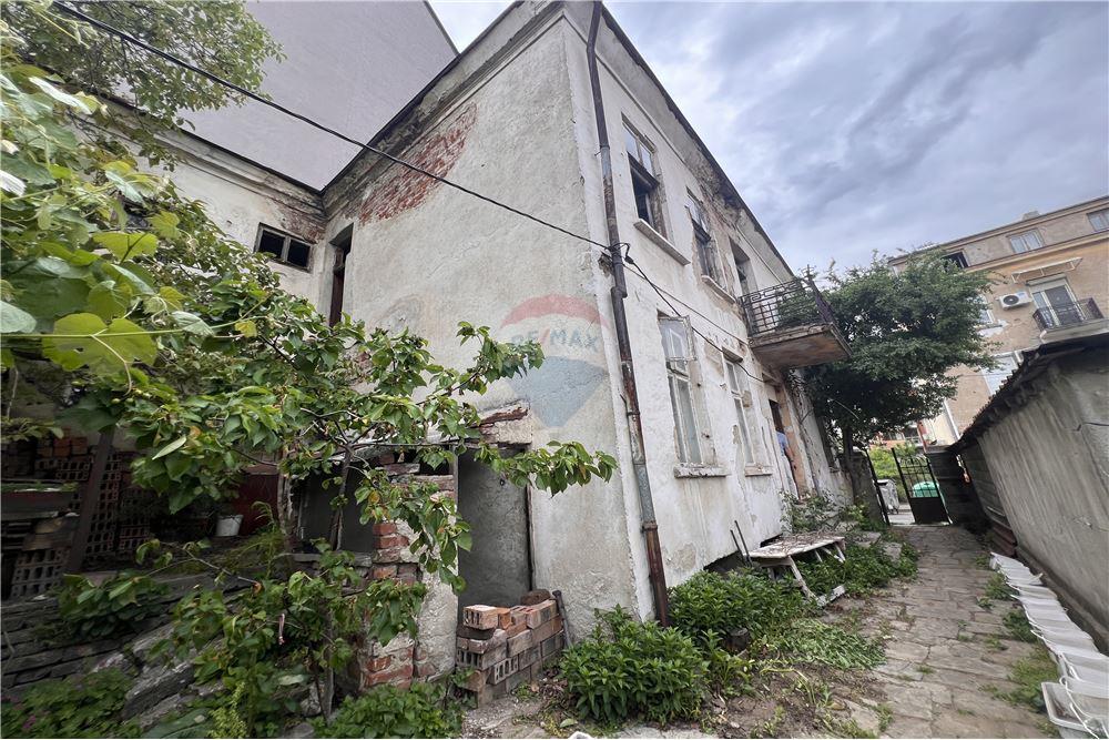 Градска къща - За продажба - гр. София, Област София град, България - 22 - 360241007-93