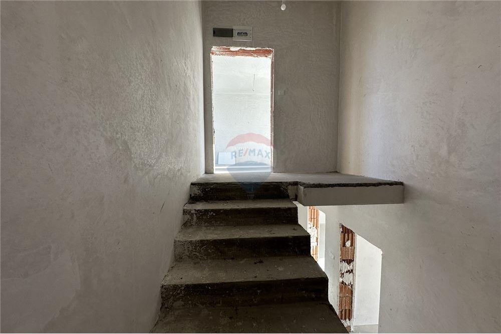 Градска къща - За продажба - гр. София, Област София град, България - 14 - 360241007-88