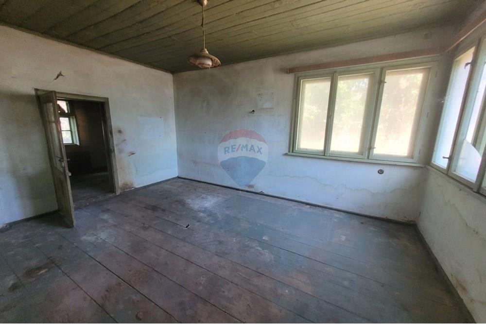 Селска къща - За продажба - с. Ресен, Област Велико Търново, България - viber_изображение_2025-08-08_11-16-46-809.jpg - 360431001-651