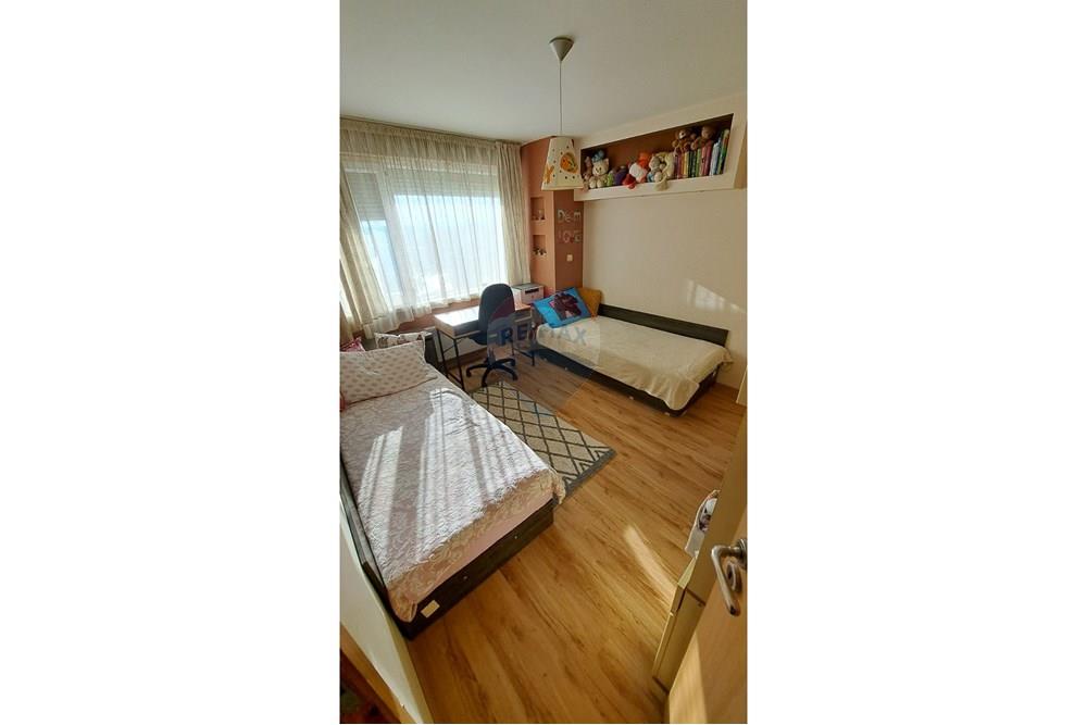 Апартамент - За продажба - гр. Варна, Област Варна, България - детска 2.jpg - Детска стая - 360321028-113