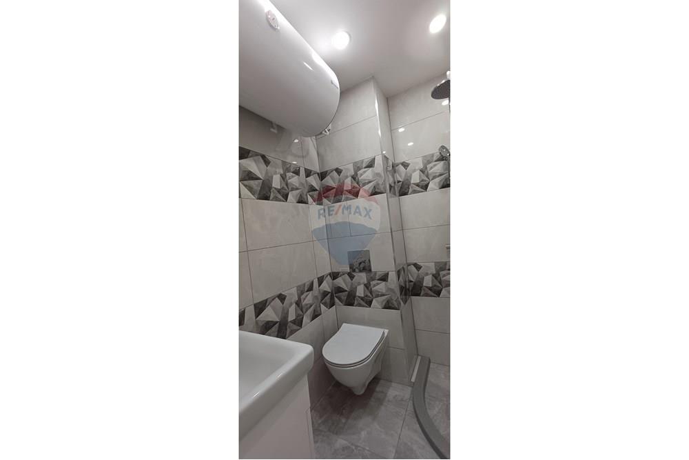 Апартамент - Под наем - гр. Бургас, Област Бургас, България - viber_изображение_2025-11-06_14-32-20-853.jpg - 360291024-92