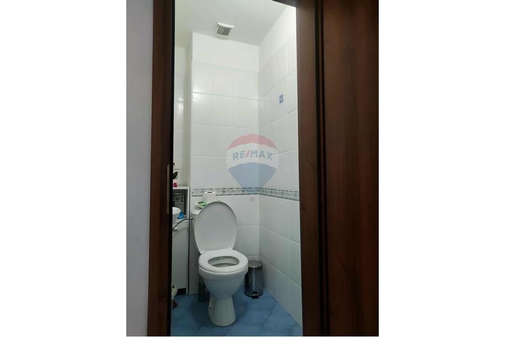 Офис - За продажба - гр. Пловдив, Област Пловдив, България - c386853b-c90b-4ae0-b017-da7b2874d634.jpg - 360261008-120