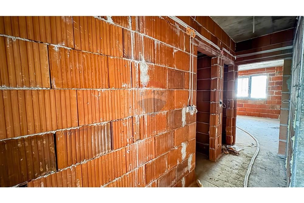 Апартамент - За продажба - гр. Пловдив, Област Пловдив, България - 2025-07-08 10.18.57.jpg - 360561012-218