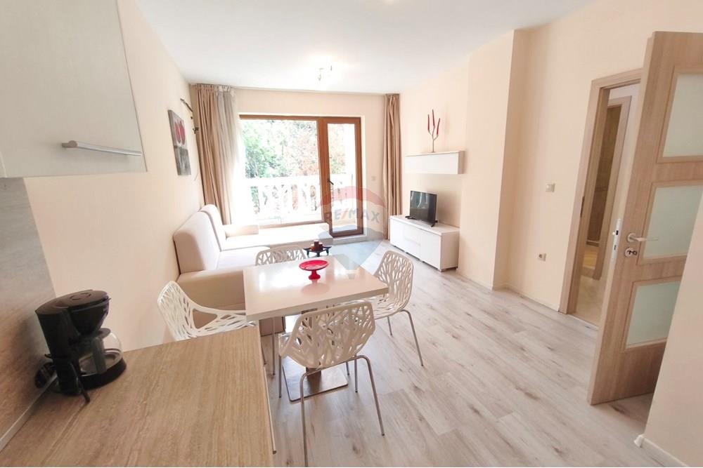 Апартамент - Под наем - гр. Варна, Област Варна, България - 3.jpg - 360391040-50