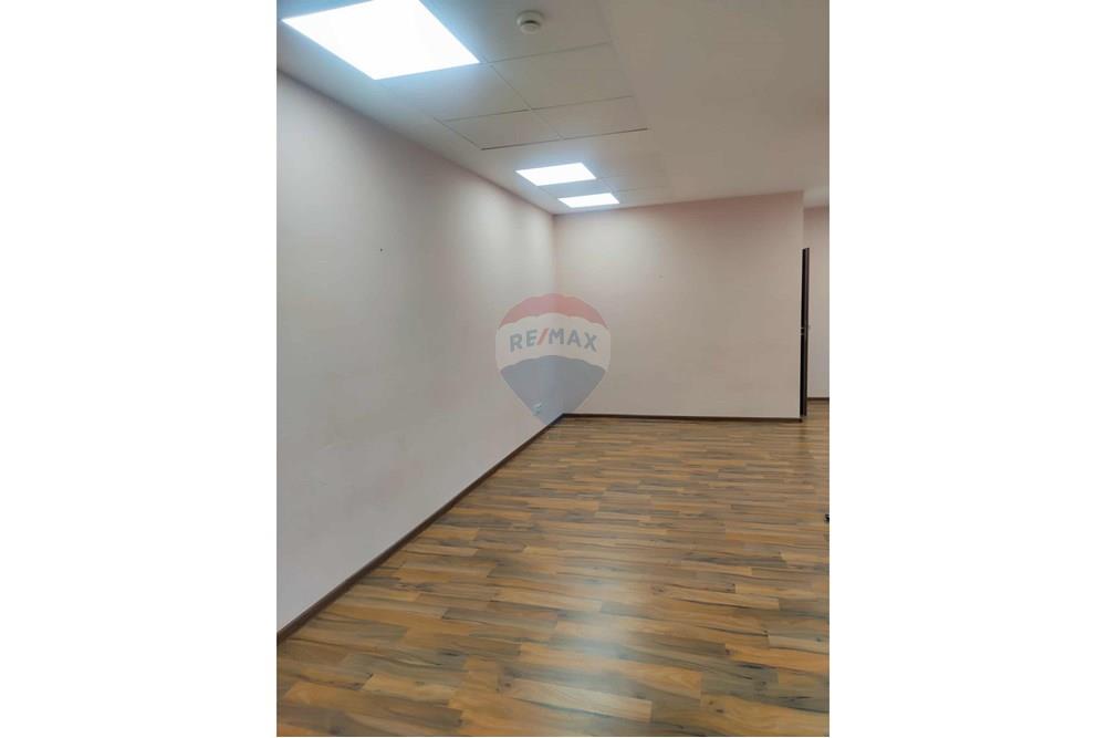 Офис - За продажба - гр. Пловдив, Област Пловдив, България - f1eadfb7-ed8f-4ac8-bee8-7820819f6289.jpg - 360261008-120