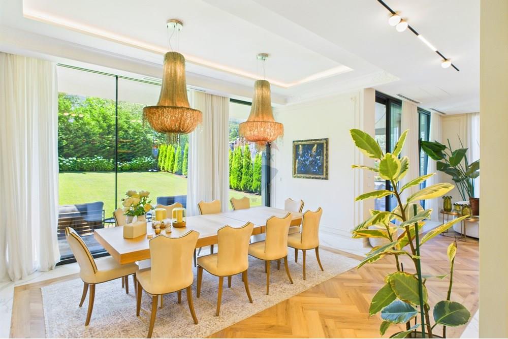 Градска къща - За продажба - гр. София, Област София град, България - CAM02315G0-PR0069-STILL004.jpg - 360241007-111