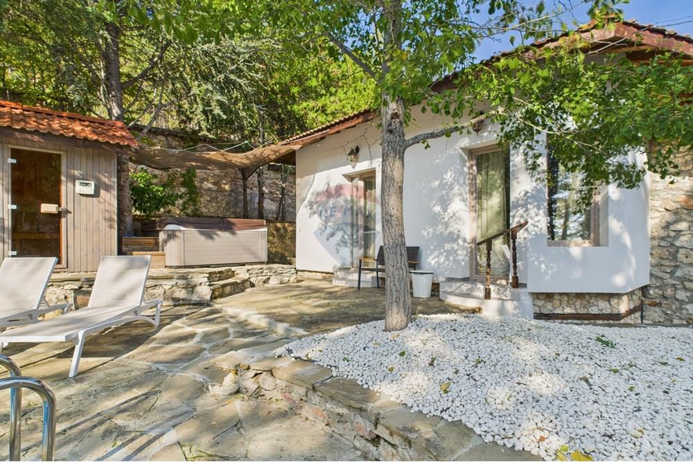 Градска къща - За продажба - гр. Балчик, Област Добрич, България - CAM02224G0-PR0274-STILL015.jpg - Друга - 360321001-509