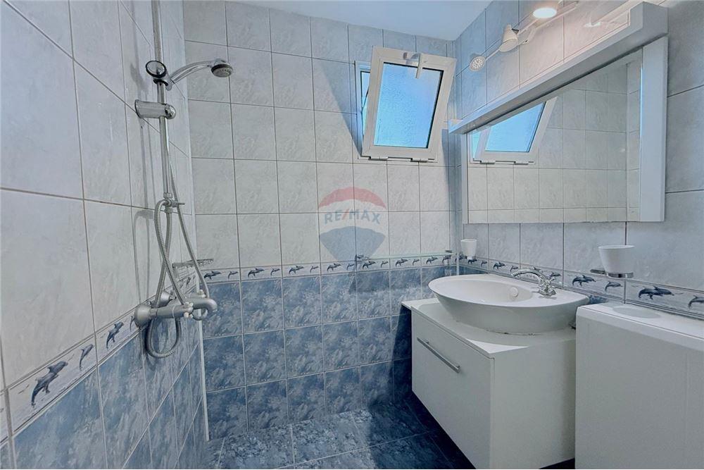 Апартамент - Под наем - гр. Варна, Област Варна, България - Просторна отделна баня - Баня - 360321025-244