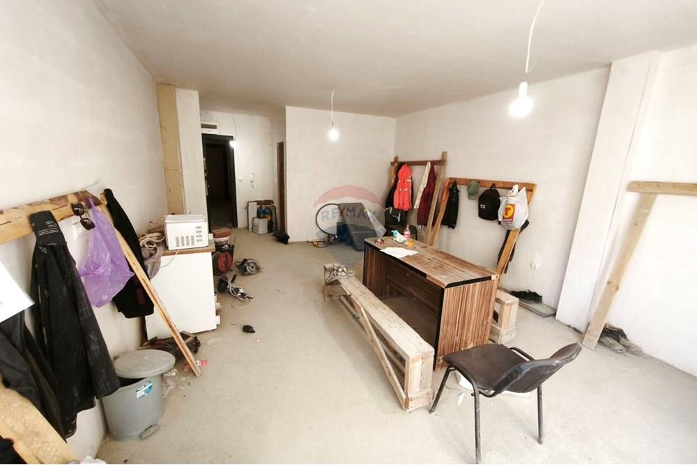 Апартамент - За продажба - гр. Варна, Област Варна, България - 1.jpg - 360391040-48