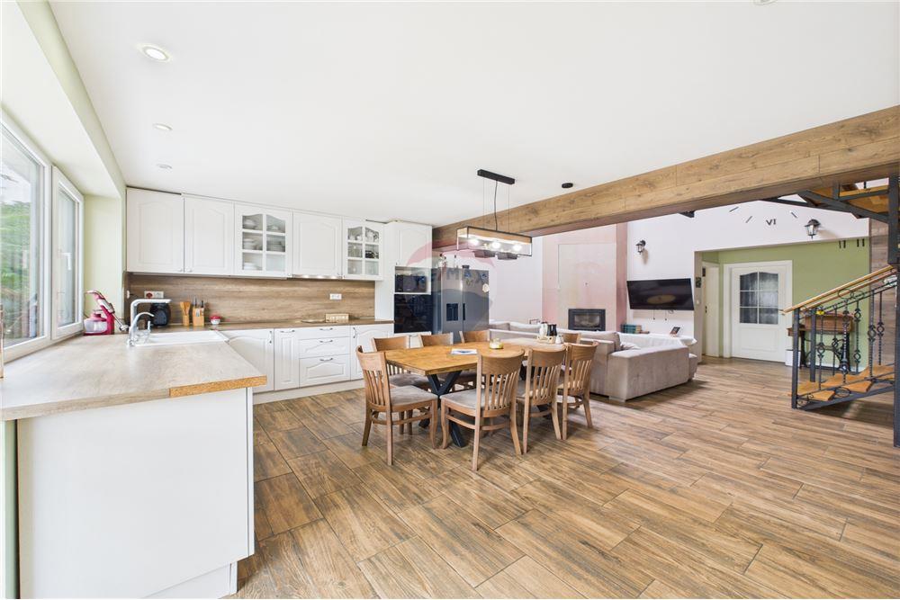 Градска къща - За продажба - гр. Варна, Област Варна, България - 15 - 360391003-73