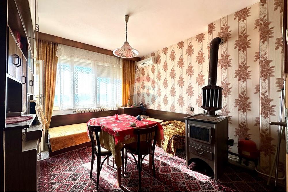 Апартамент - За продажба - гр. Велико Търново, Област Велико Търново, България - 20251103_093736999_iOS.jpg - 360431008-398