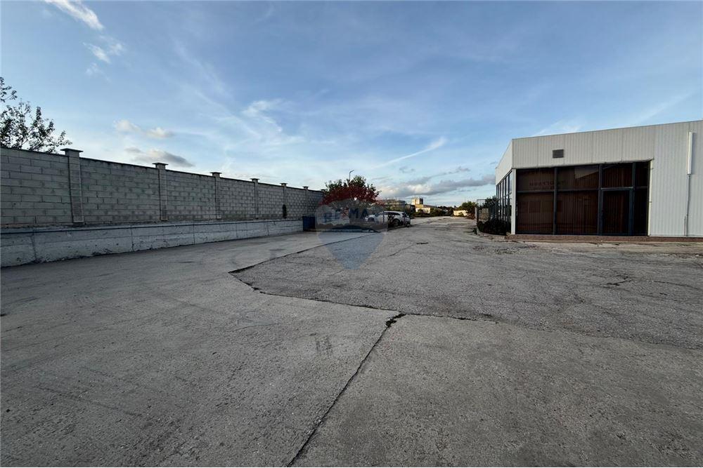 Самостоятелен бизнес - За продажба - гр. Балчик, Област Добрич, България - Терен - 360321025-251