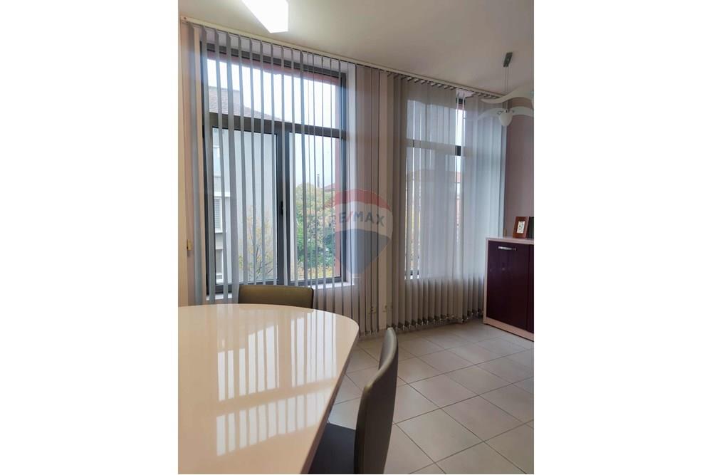 Офис - За продажба - гр. Пловдив, Област Пловдив, България - 6833f967-555b-4545-8ff3-934619ab0725.jpg - 360261008-120